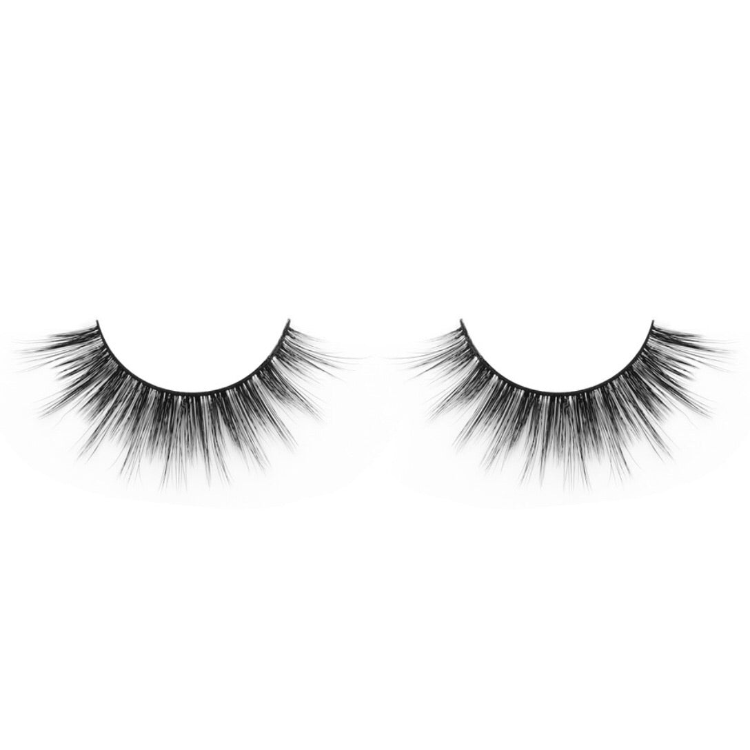 Lashes” penielle”